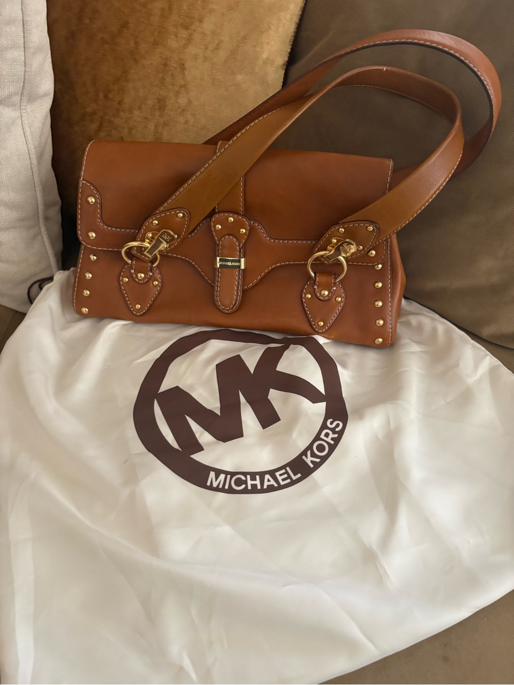 Michael Kors Cognac Leather Shoulder Bag with Gold Hardware vintage